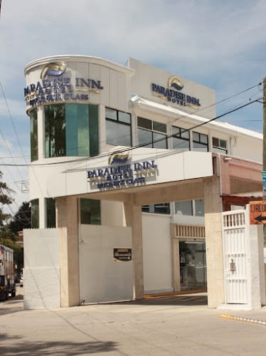 Hotel Paradise Inn