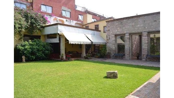 Howard Johnson By Wyndham Morelia Calle Real