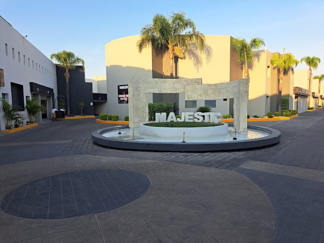 Los mejores Moteles en El Pueblito, Querétaro 2 Majestic Auto Hotel & Suites