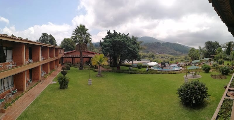 Motel Pie De La Sierra - Motel en Uruapan 1 Motel Pie De La Sierra