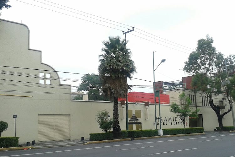 Motel Pirámides Del Valle